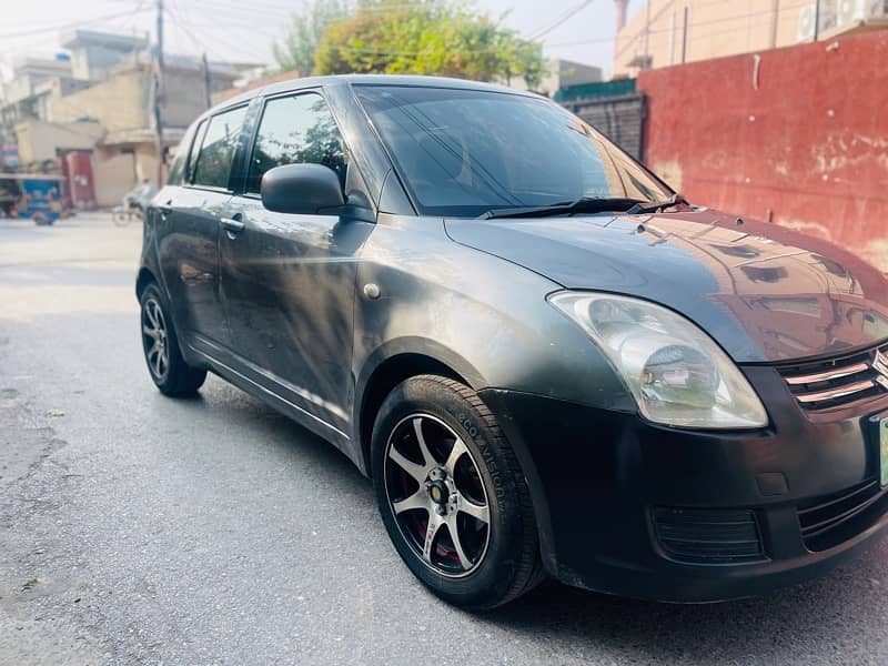 Suzuki Swift DLX 2010 8