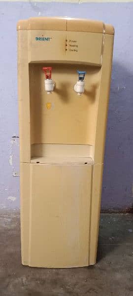 Orient Water Dispenser 0