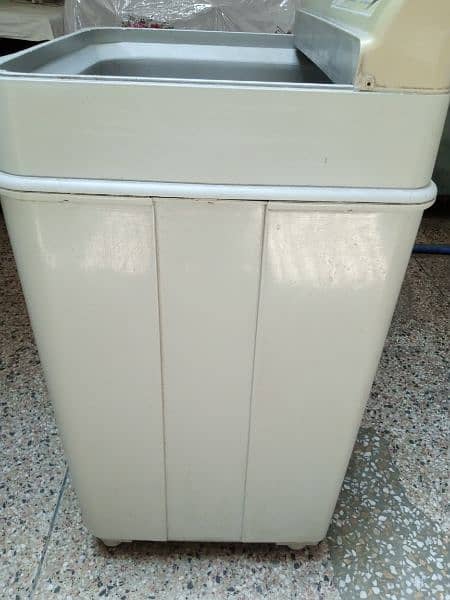 Super Asia washer model SA-240 super wash 2