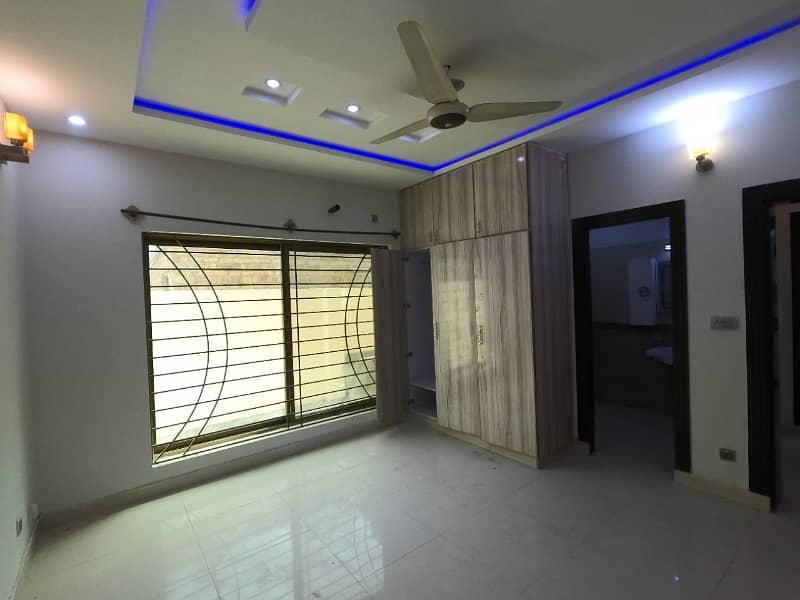 14 marla upper portion for rent at zaraj housing society islamabad. 3