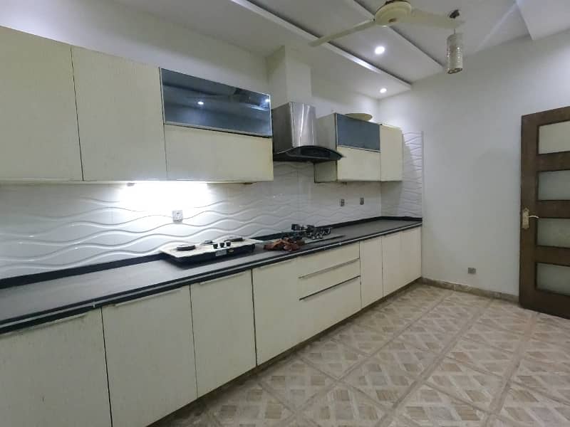 14 marla upper portion for rent at zaraj housing society islamabad. 7