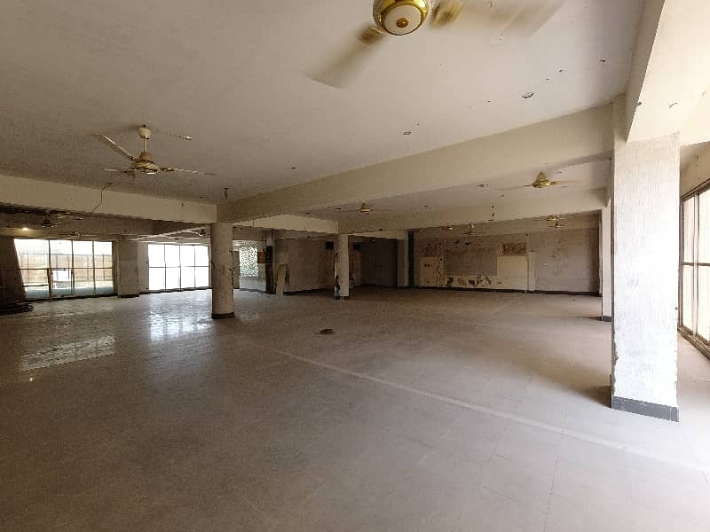 Main Double Road 4500 Square Feet Building For Grabs In PWD Road 18
