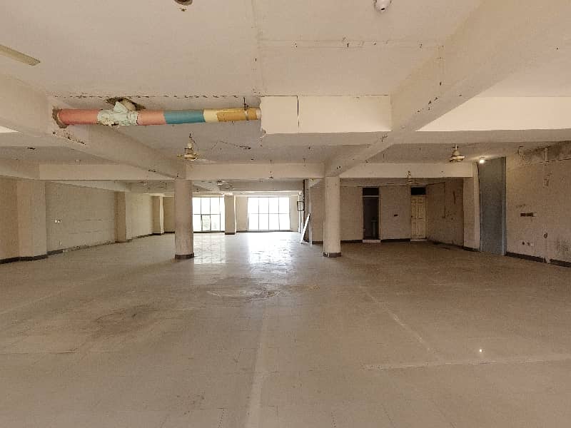 Main Double Road 4500 Square Feet Building For Grabs In PWD Road 26