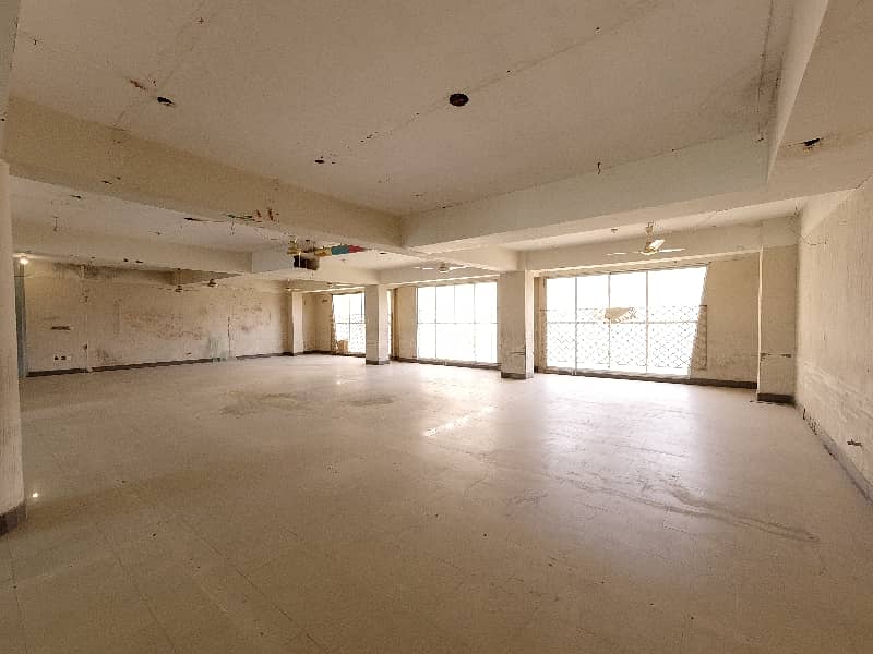Main Double Road 4500 Square Feet Building For Grabs In PWD Road 27