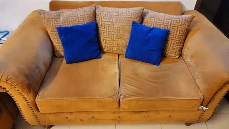 sofa sale low price & good condition more details cll us 03333023935 1
