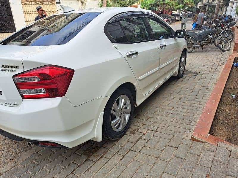 Honda City Aspire 1.5 2019 3