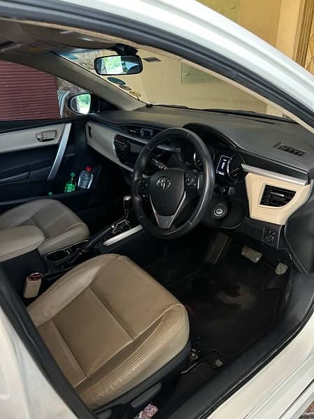 Toyota Corolla Altis Grande 2016 End 8