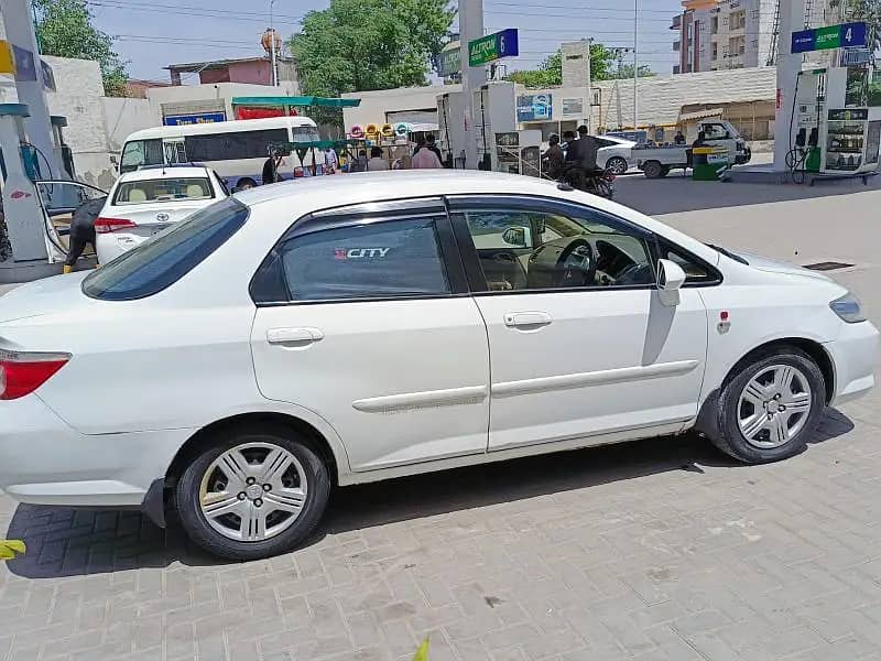 Honda City IDSI 2006 5