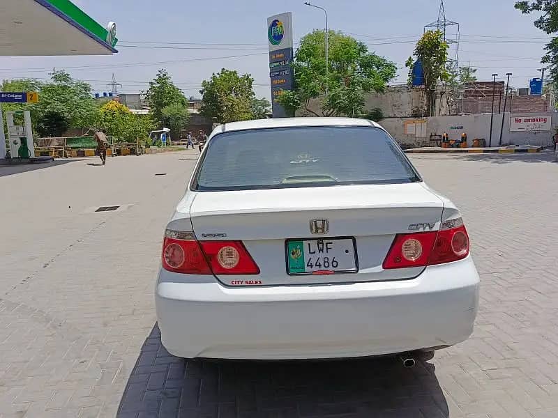 Honda City IDSI 2006 11