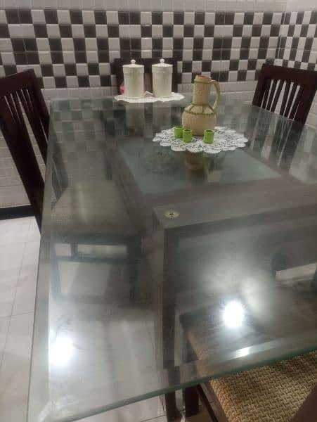 6 seater dining table 3