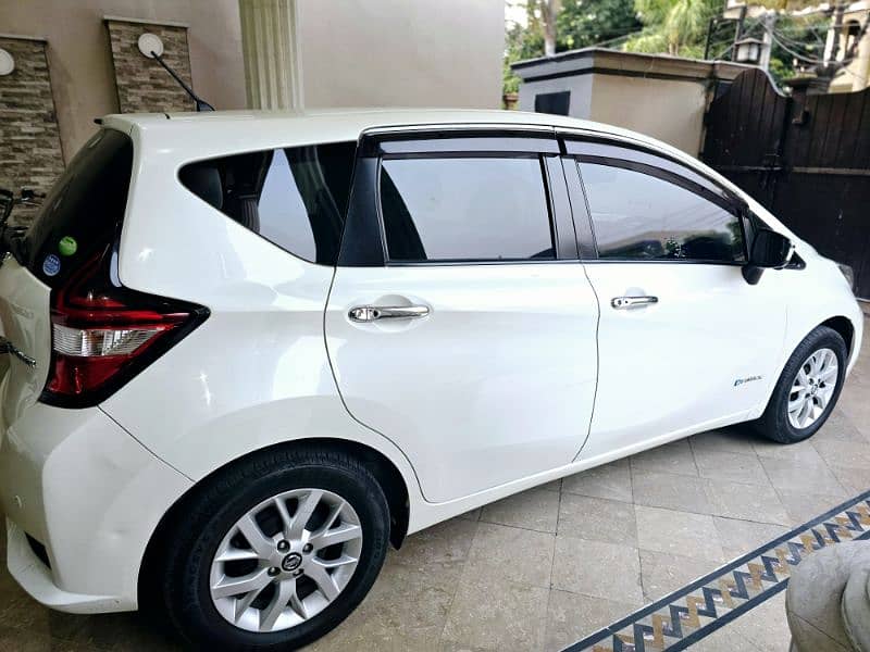 Nissan Note E Power 2019 3