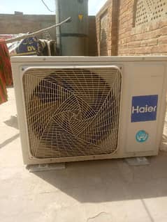 Heir AC DC inverter 1.5 ton for sale new condition