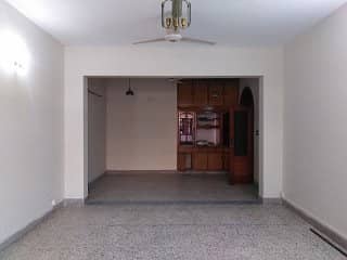 I-8-3 Upper Portion Available For Rent With Saprate Gate 8