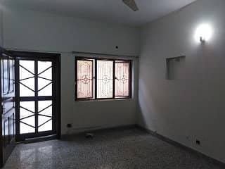 I-8-3 Upper Portion Available For Rent With Saprate Gate 14