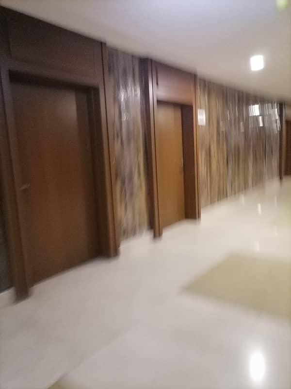 745 sqft office available for rent 7