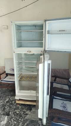 Dawlance fridge in good condition for sale