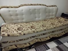 Best Condition Sofa Set,Best Price To be negotiable.