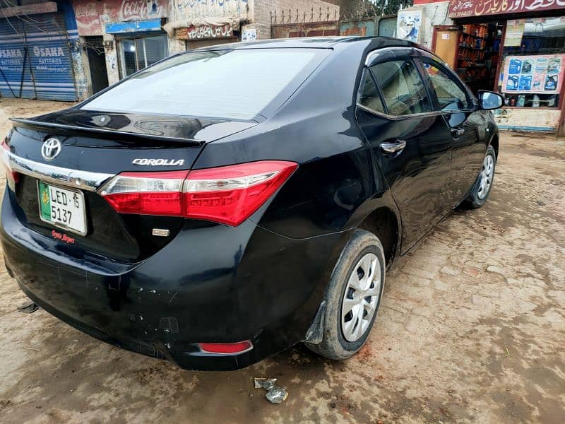 Toyota Corolla GLI 2015 3