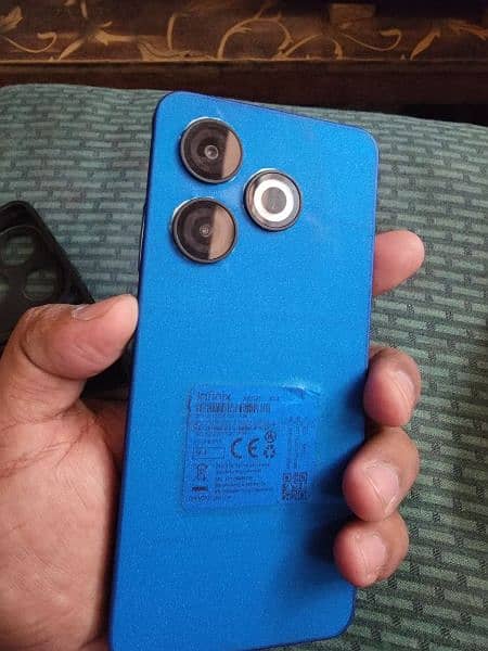 infinix smart 8 4 GB 64GB 10/9 condition Mobile charge satha hai 1