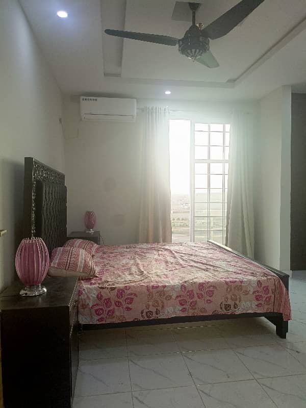 1 bed fully furnished apartment available for rent in gulberg green islamabad 7