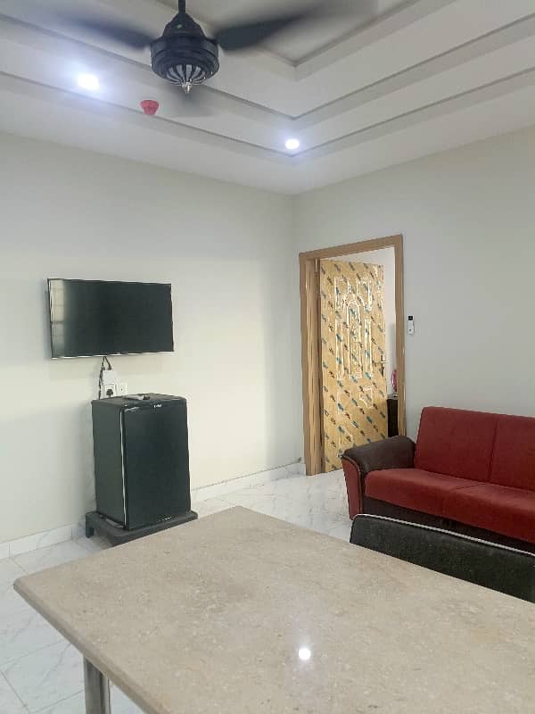 1 bed fully furnished apartment available for rent in gulberg green islamabad 12