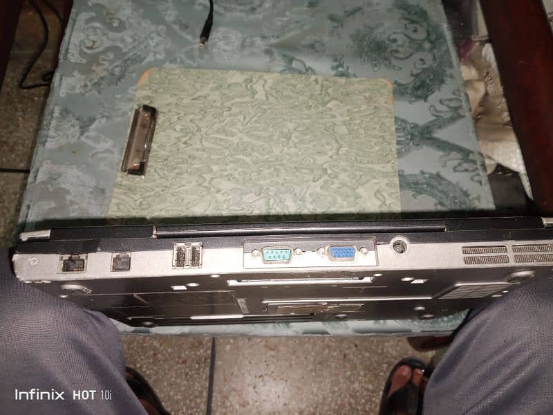 Core 2 Do laptop window 8 spotted condition 10/6 7