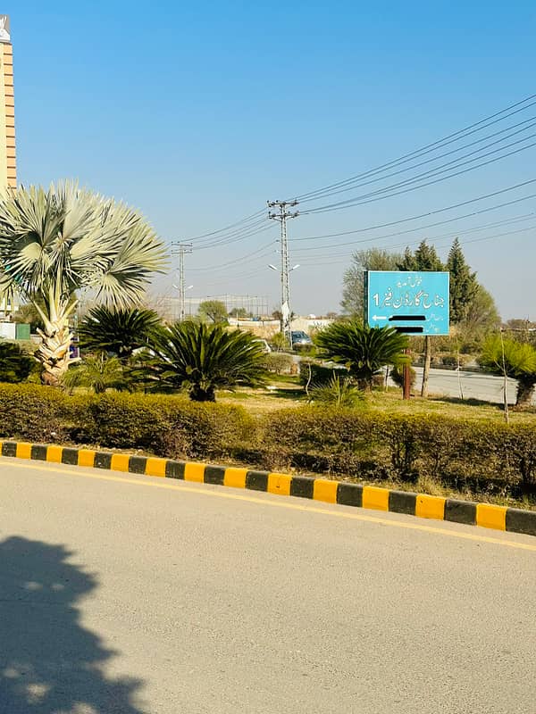 Jinnah garden phase 1 plot Available for sale 2