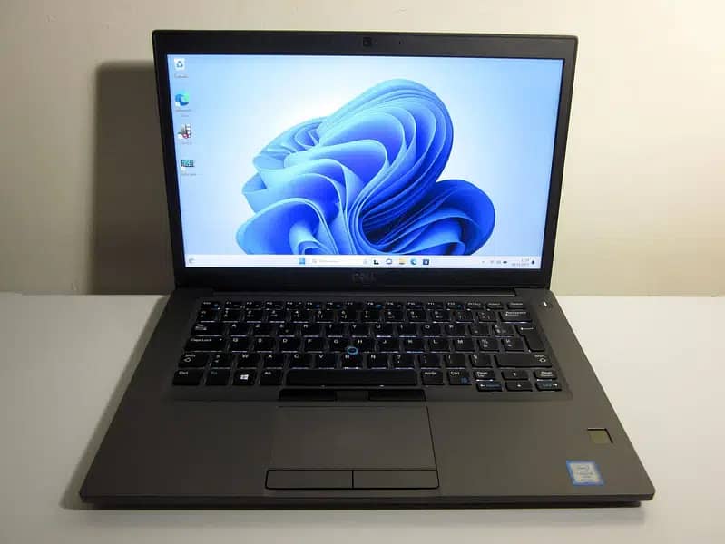 Dell latitude 7490,i7 8th generation,32 gb ram,500 gb ssd,Touch screen 0