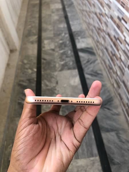 iphone 8 plus non PTA 5