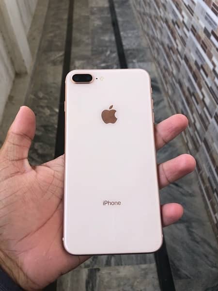 iphone 8 plus non PTA 7