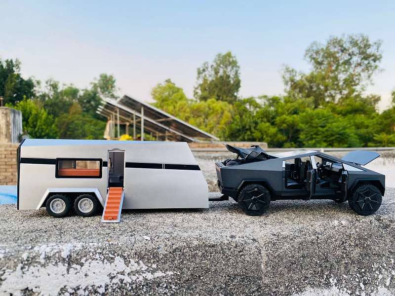 Tesla Cyber Truck with Cybersquad diecast car model up for sale. 0