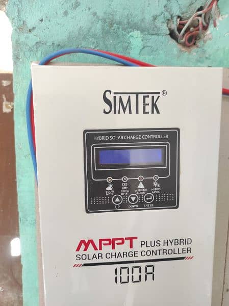 SIMTEK MPPT plus hybrid solar charger controller 100A 4