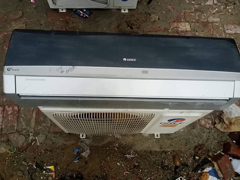 Gree 1.5 ton Inverter ac 0