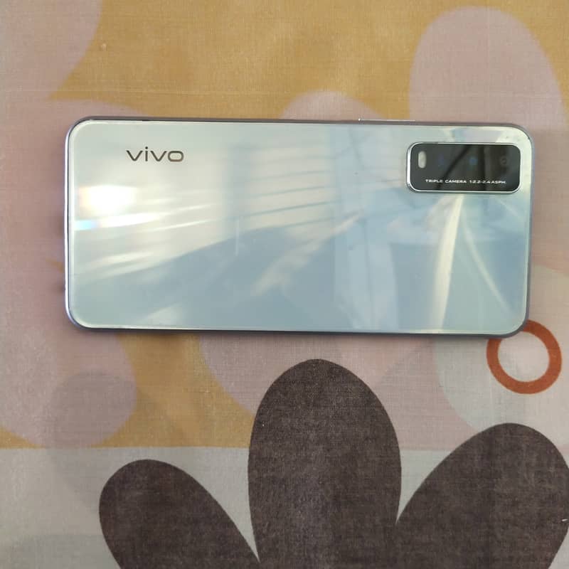 Vivo Y20 1