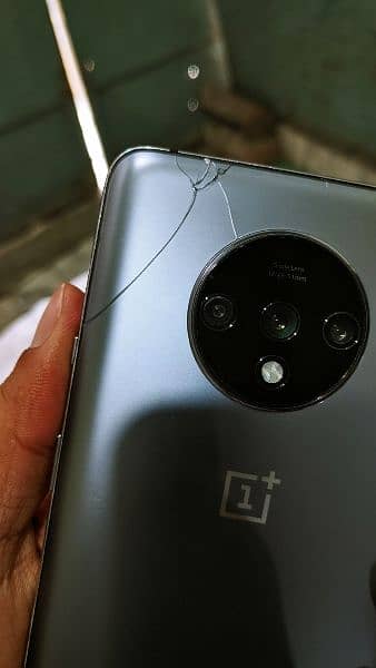 OnePlus 7T 8GB 128 GB 9