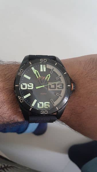 Hugo Boss Original Watch For Urgent Sale 2