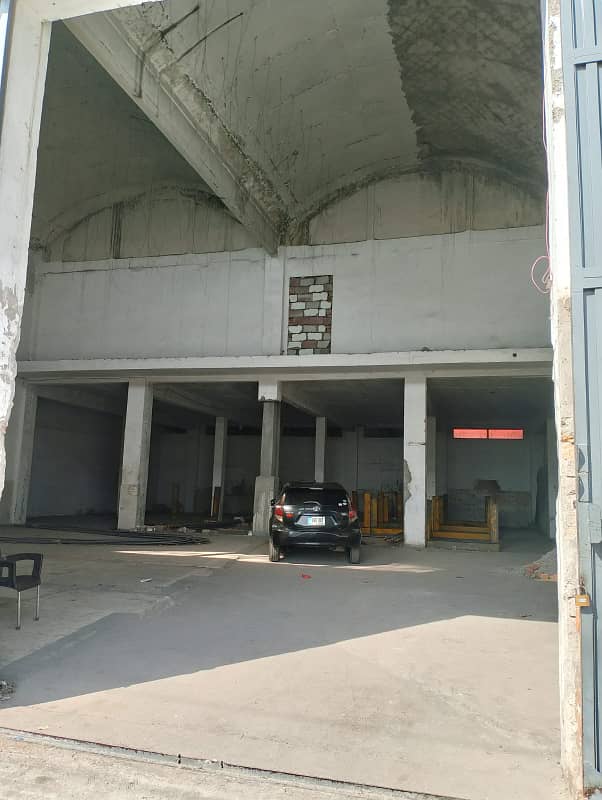 5.5 Kanal Warehouse For rent 0