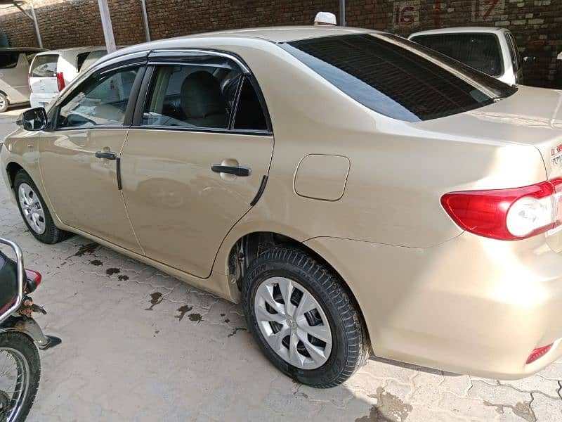 Toyota Corolla GLI 2011 3