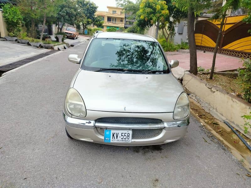 Daihatsu Sirion 1999 1