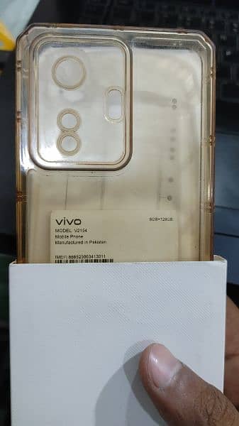 VIVO y55 8gb ram 128 gb storage with original box and accessories 0