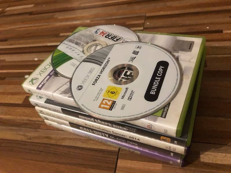 xbox 360 ultra slim 500gb( orginal ) 9