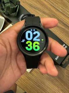 Galaxy Watch 5 Pro with extra premium accessories