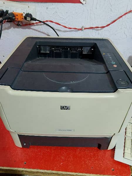 HP Laser jet p2015 1