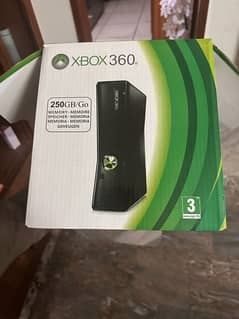 Xbox 360 Slim model 250 GB