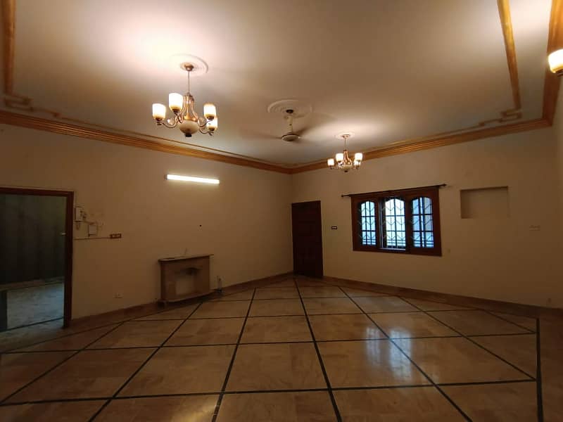 60x90 Upper Portion Is Available For Rent In I-8 Separate Gate Servant Quarter 15