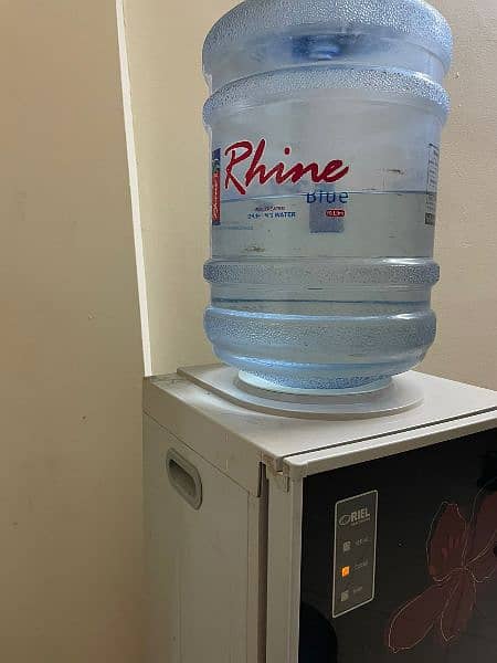 Oriel water Dispenser 0