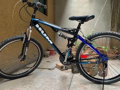 MOUNTAIN BIKE UP FOR SALE.
