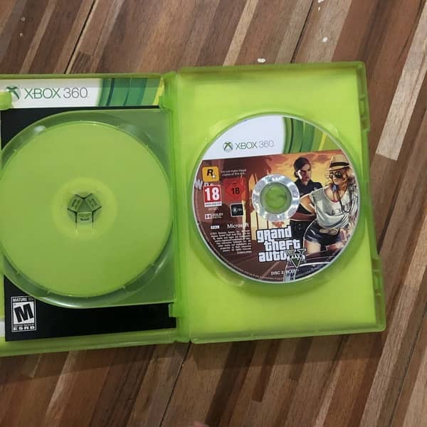 Gta 5 for Xbox 360 ( new ) 3