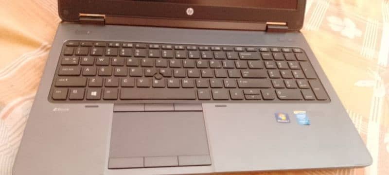 HP ZBooK 15 G2 0