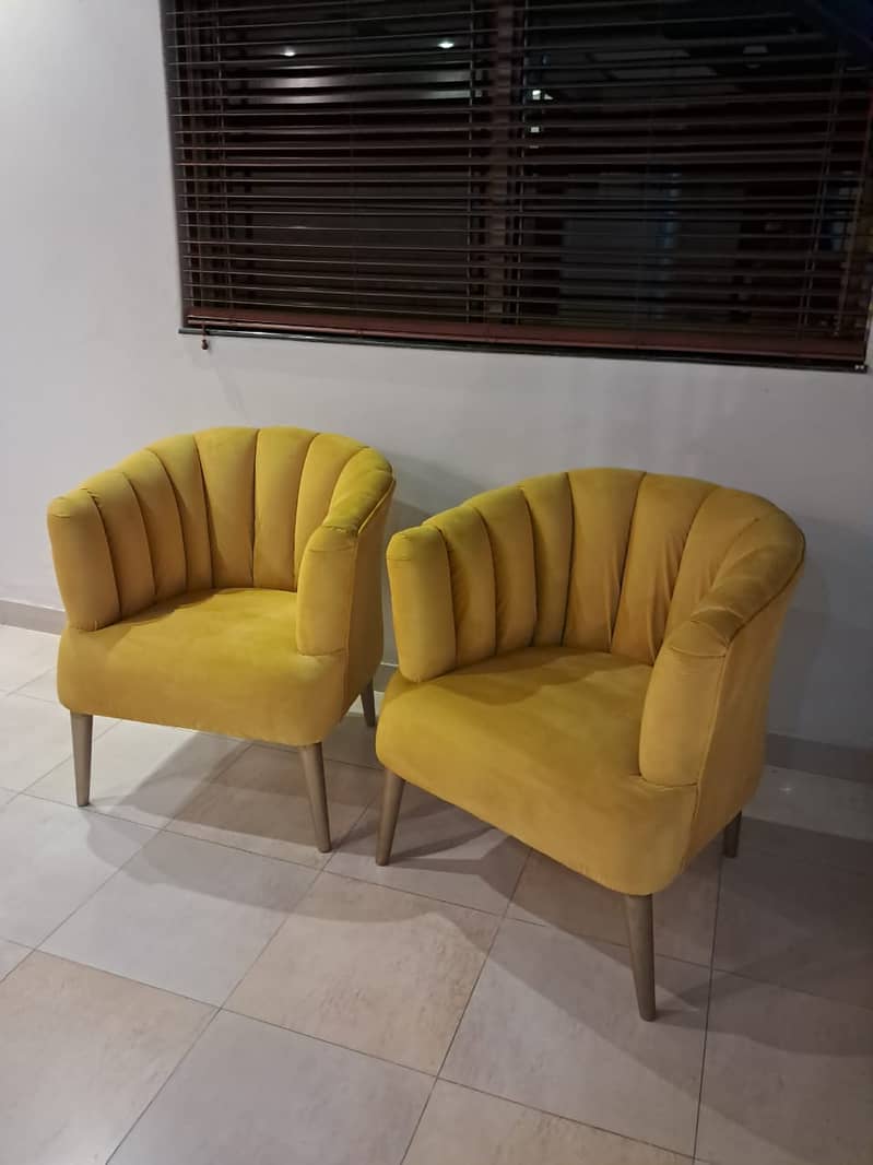 Dull gold 2 velvet chairs 4